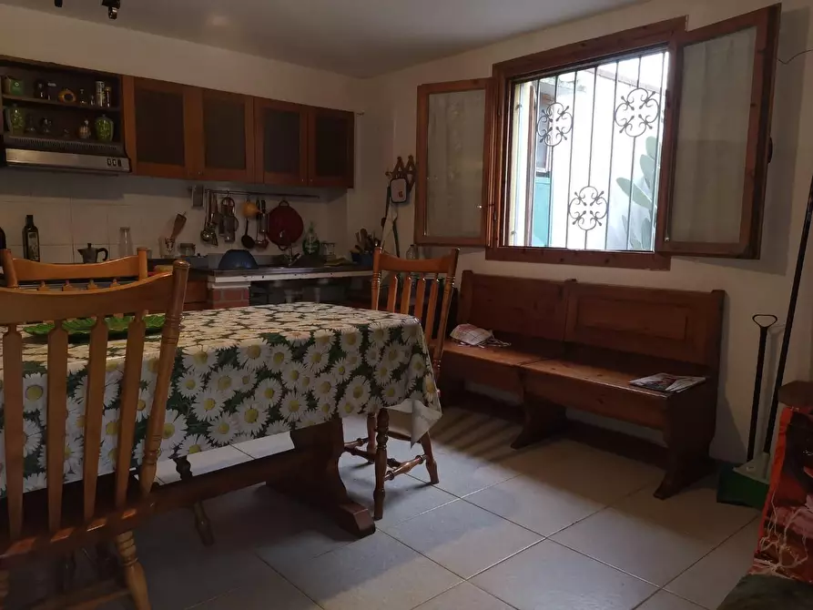 Immagine 2 di Casa semindipendente in vendita  a Buti