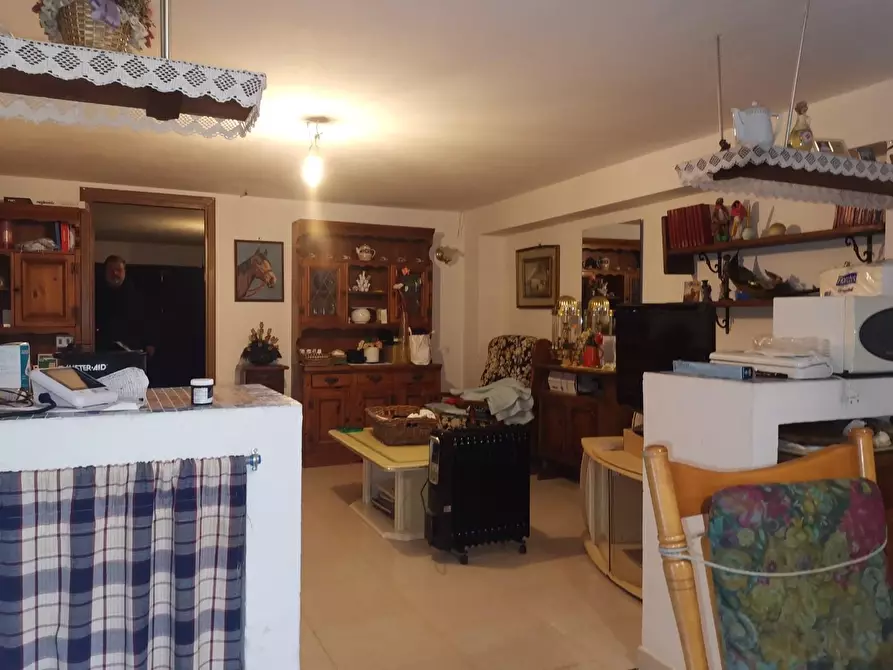 Immagine 4 di Casa semindipendente in vendita  a Buti