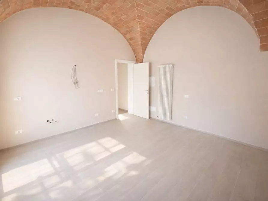 Immagine 17 di Appartamento in vendita  a Pontedera