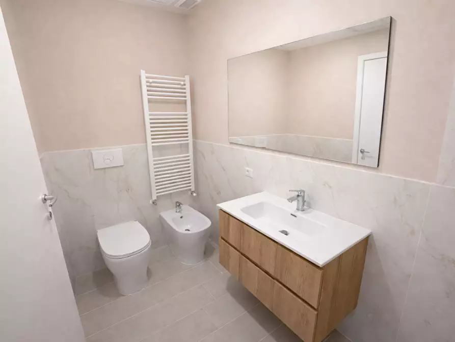 Immagine 7 di Appartamento in vendita  a Pontedera