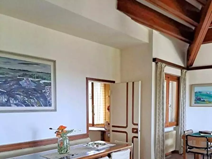 Immagine 6 di Villa in vendita  a Casciana Terme Lari