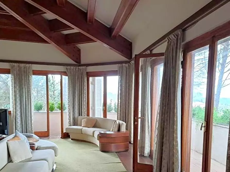 Immagine 5 di Villa in vendita  a Casciana Terme Lari