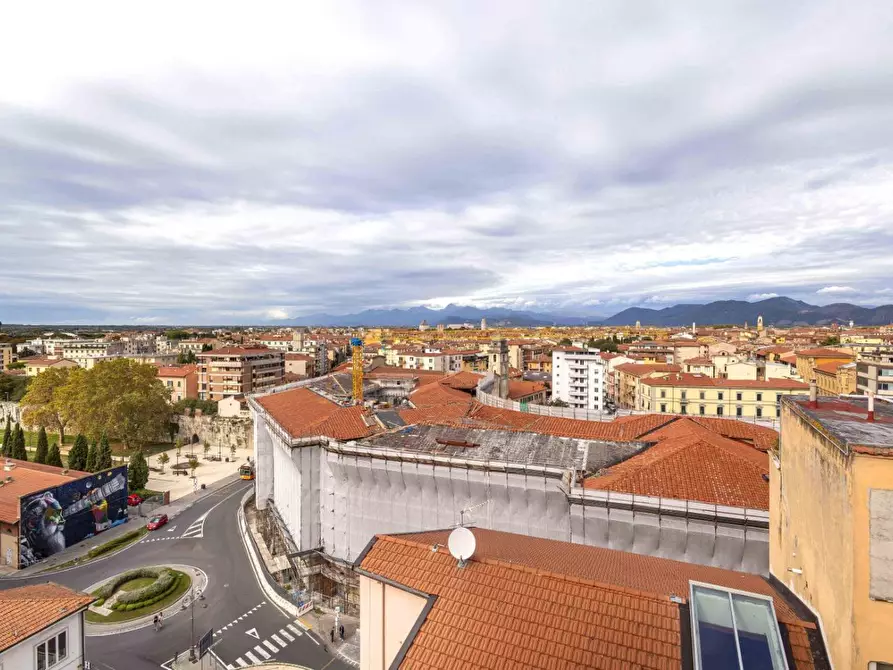 Immagine 5 di Mansarda in vendita  a Pisa