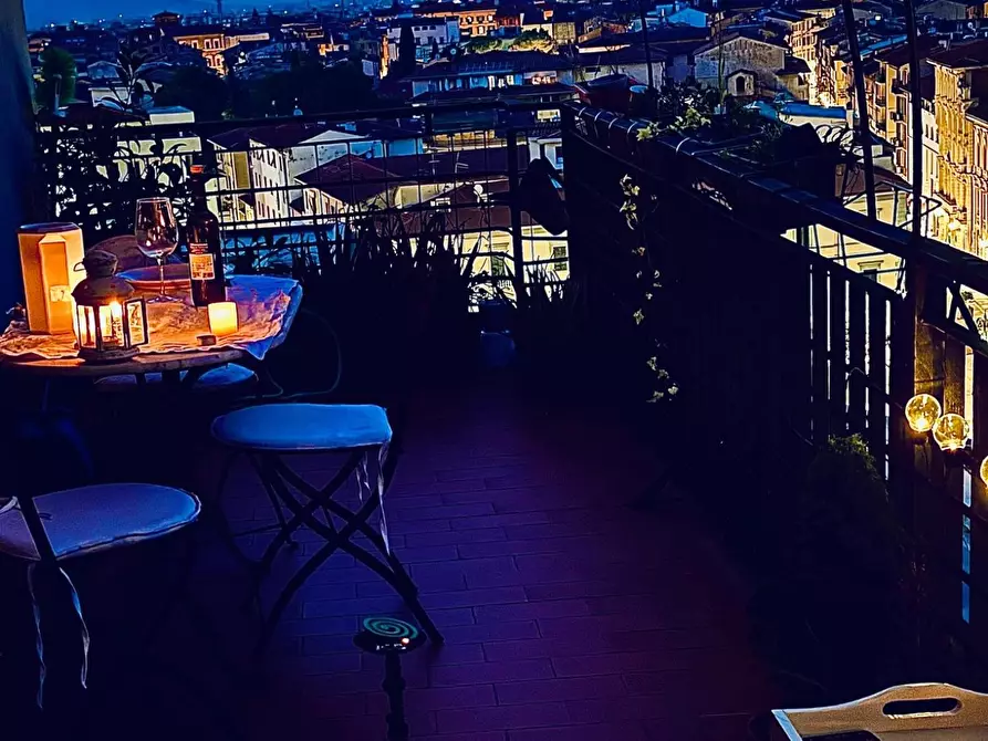 Immagine 31 di Mansarda in vendita  a Pisa