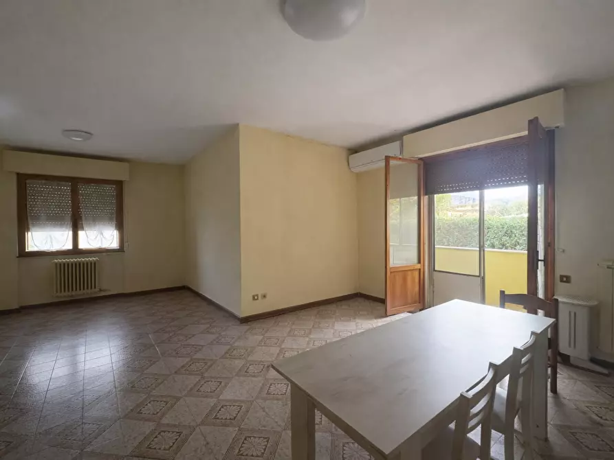 Immagine 8 di Appartamento in vendita  a San Giuliano Terme