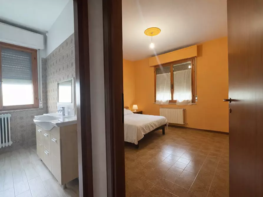 Immagine 14 di Appartamento in vendita  a San Giuliano Terme