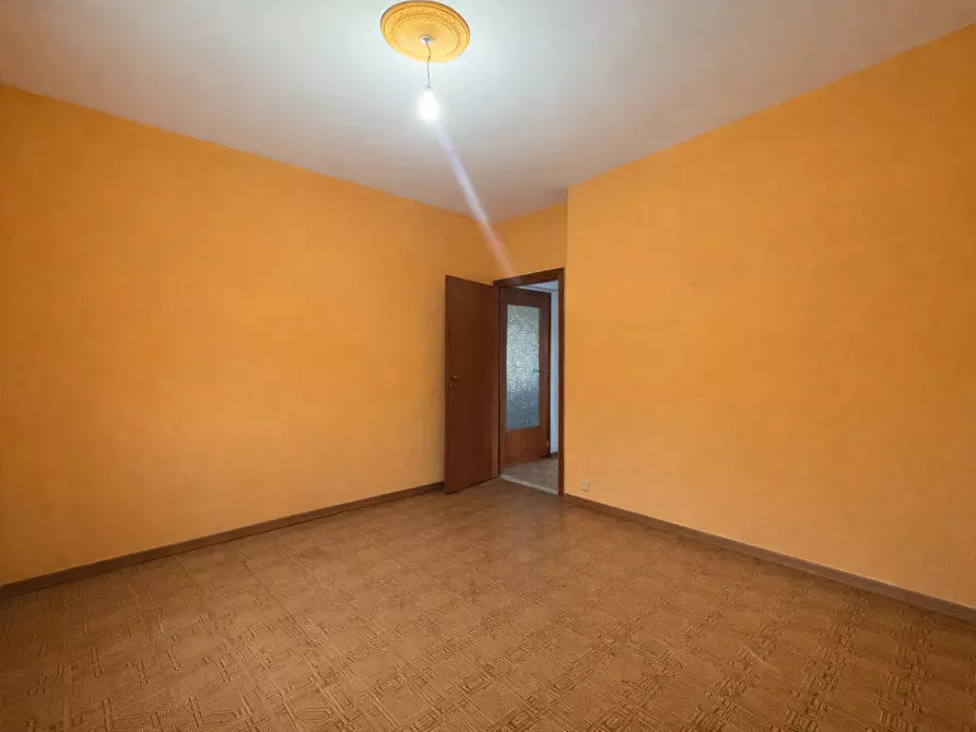 Immagine 13 di Appartamento in vendita  a San Giuliano Terme