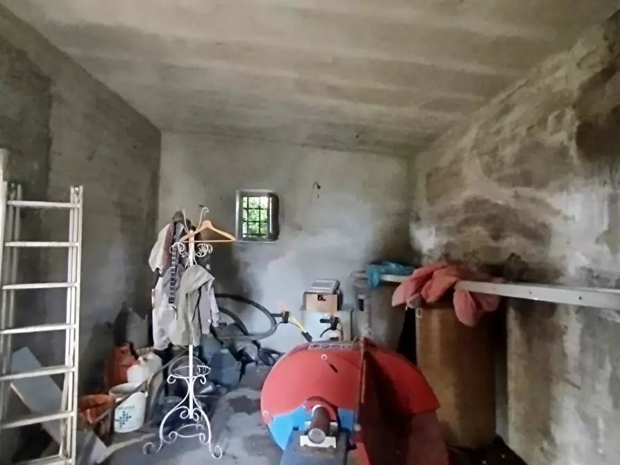 Immagine 12 di Casa indipendente in vendita  a Fosdinovo