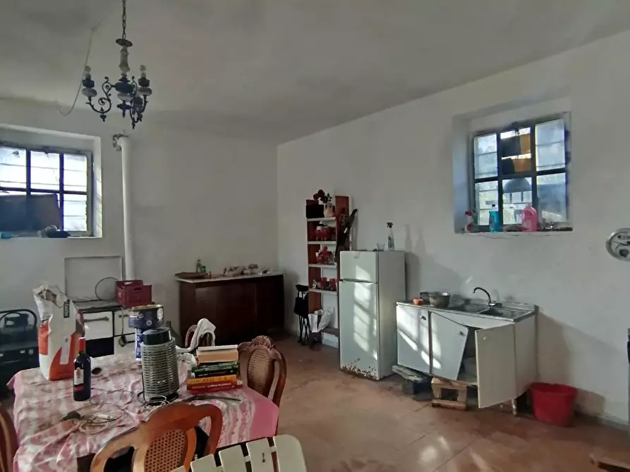 Immagine 9 di Casa indipendente in vendita  a Fosdinovo