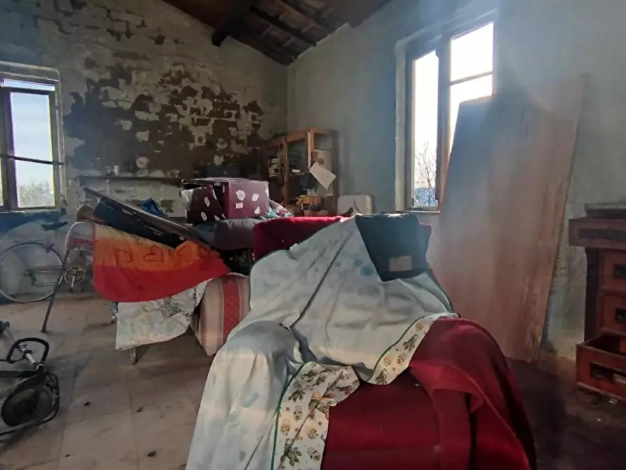 Immagine 13 di Casa indipendente in vendita  a Fosdinovo