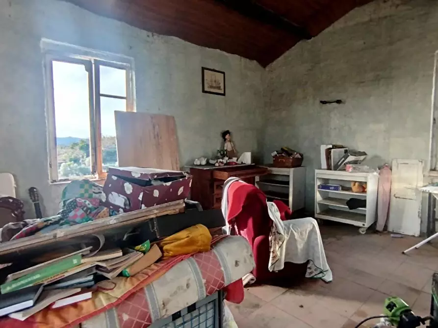 Immagine 16 di Casa indipendente in vendita  a Fosdinovo