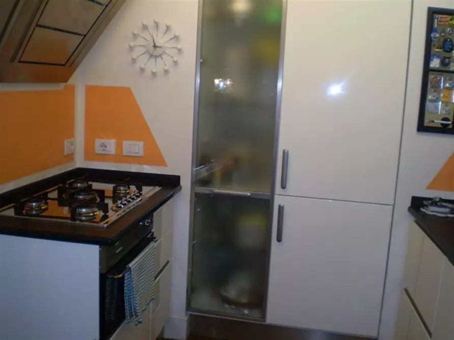 Immagine 5 di Appartamento in vendita  a Carrara