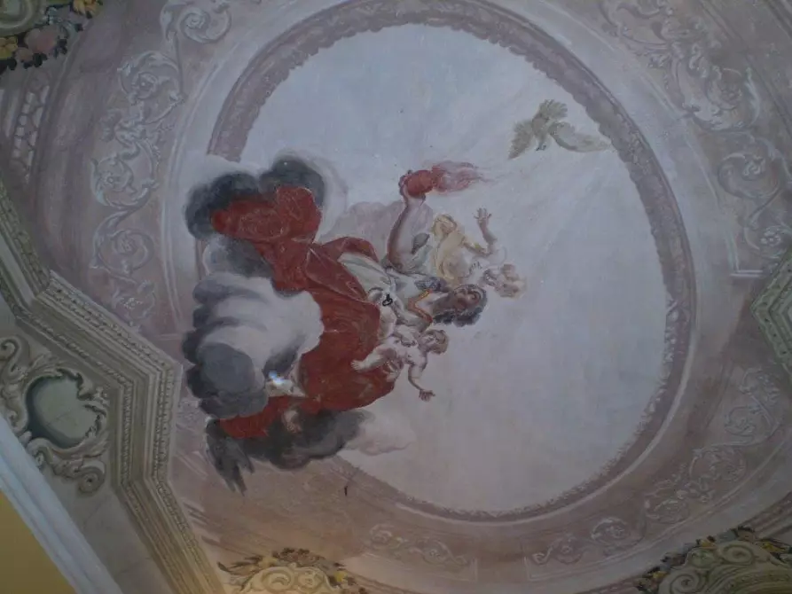 Immagine 12 di Appartamento in vendita  a Carrara