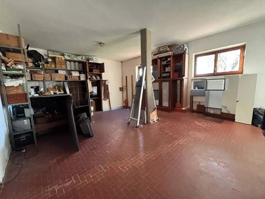 Immagine 22 di Casa bifamiliare in vendita  a Massa