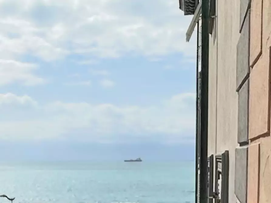 Immagine 17 di Appartamento in affitto  a Livorno