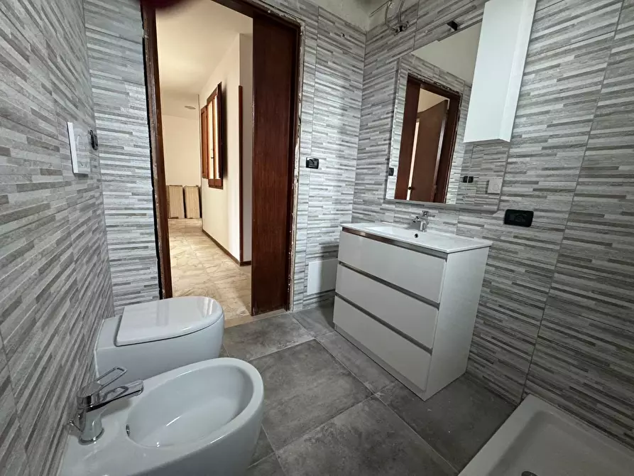 Immagine 4 di Appartamento in vendita  a Lecce