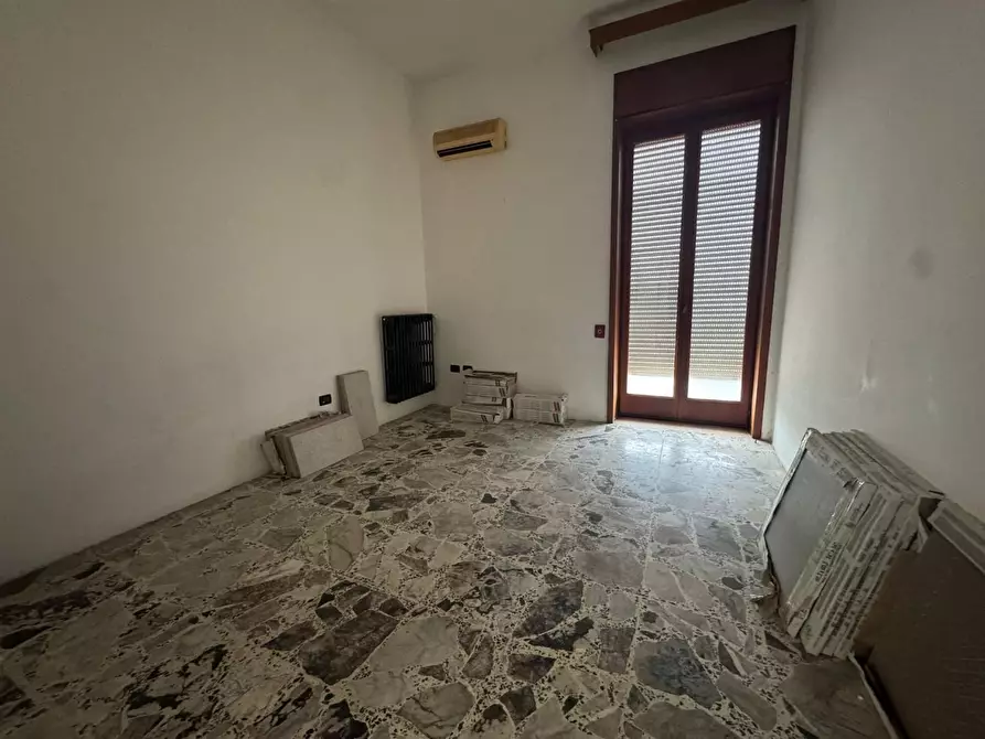 Immagine 11 di Appartamento in vendita  a Lecce