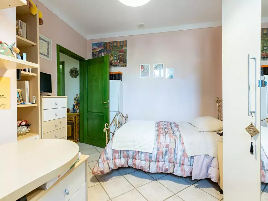 Immagine 17 di Appartamento in vendita  a Terricciola