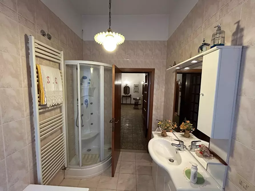 Immagine 26 di Casa indipendente in vendita  a Rapolano Terme