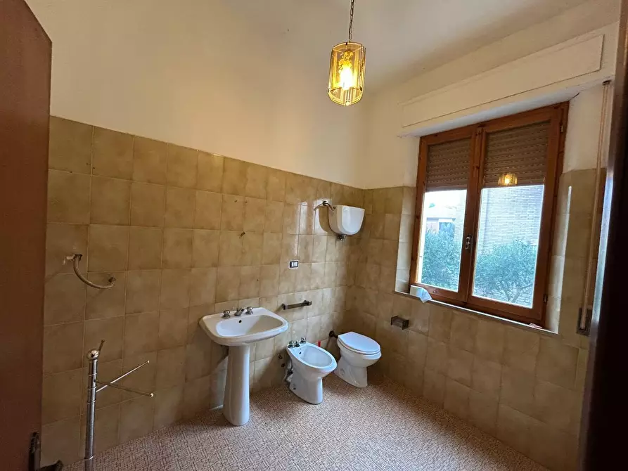 Immagine 35 di Casa indipendente in vendita  a Rapolano Terme