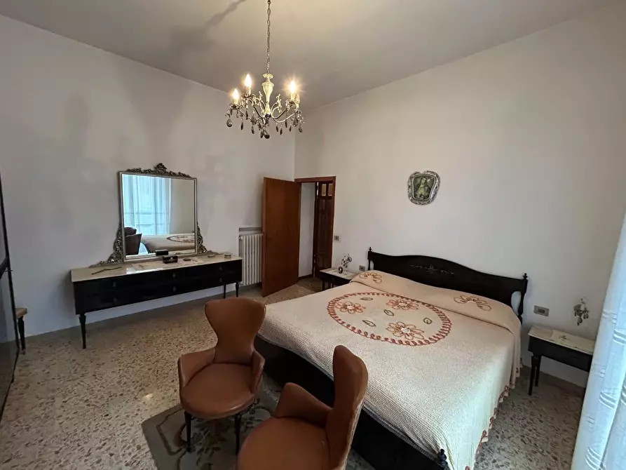 Immagine 24 di Casa indipendente in vendita  a Rapolano Terme