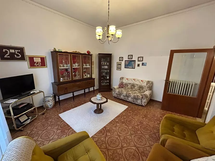 Immagine 2 di Casa indipendente in vendita  a Rapolano Terme