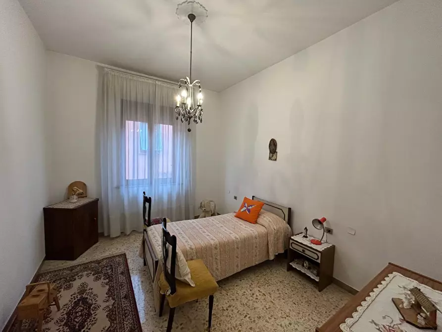 Immagine 15 di Casa indipendente in vendita  a Rapolano Terme