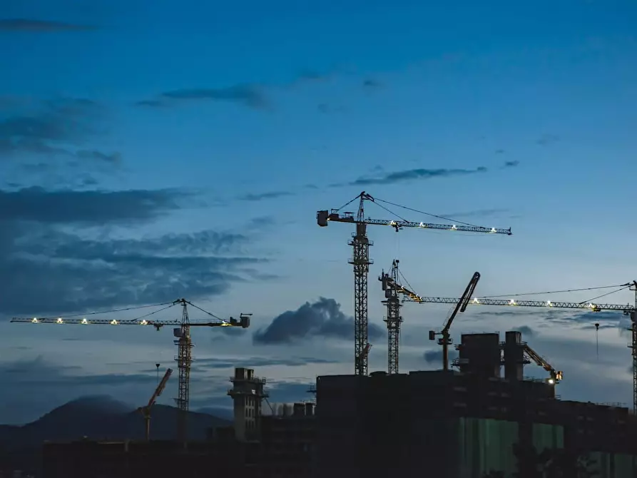 Immagine 11 di Appartamento in vendita  a Capraia E Limite