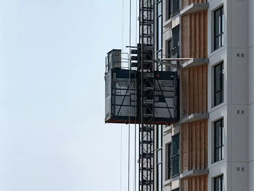 Immagine 10 di Appartamento in vendita  a Capraia E Limite