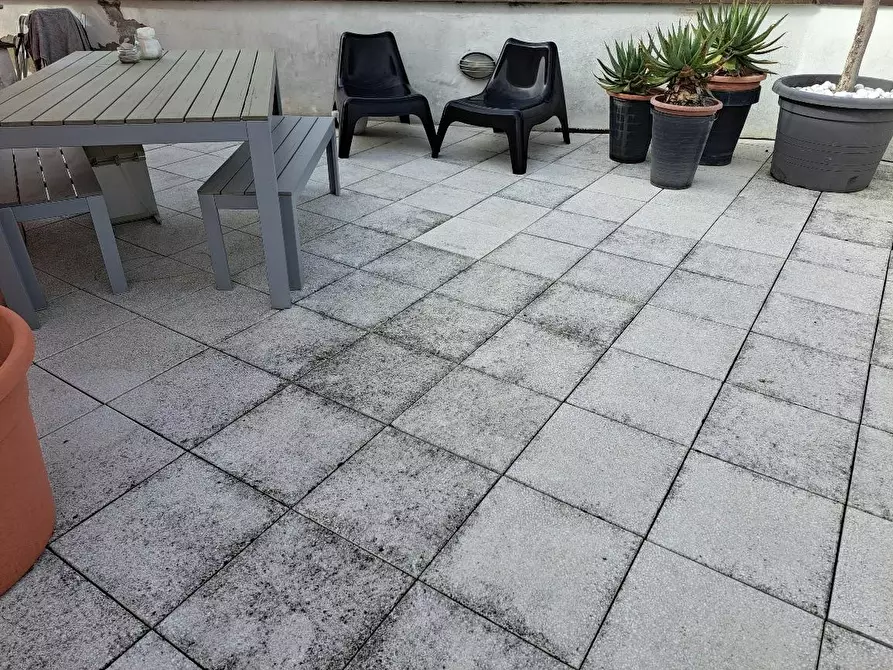 Immagine 5 di Mansarda in vendita  a Pontedera