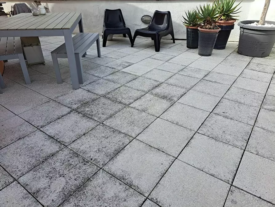 Immagine 4 di Mansarda in vendita  a Pontedera