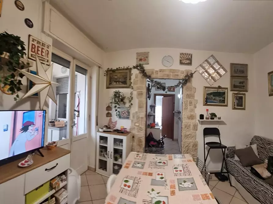 Immagine 3 di Appartamento in vendita  a Livorno