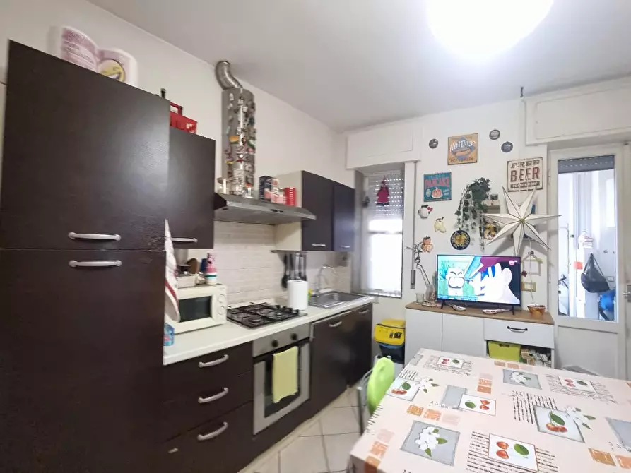 Immagine 1 di Appartamento in vendita  a Livorno