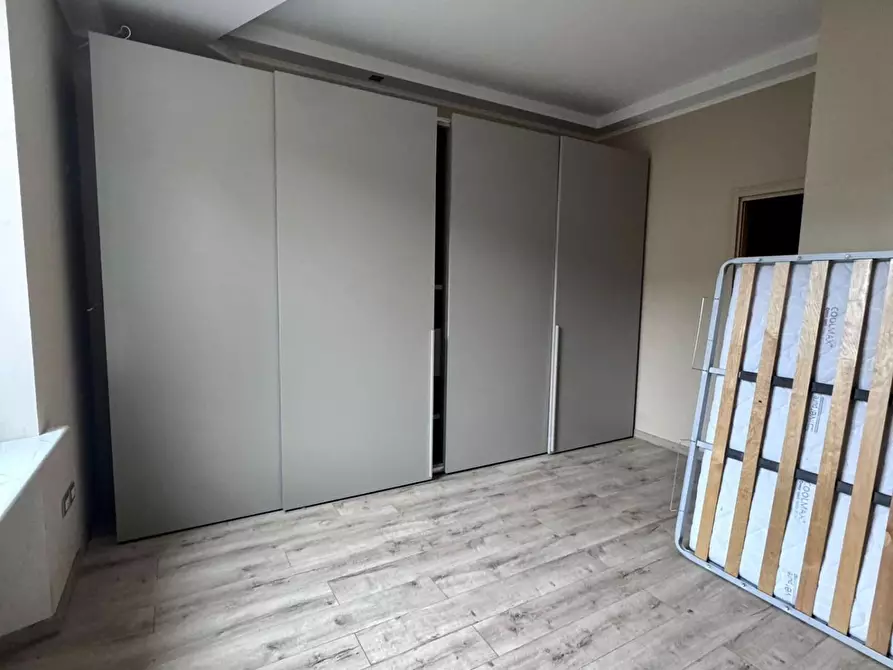 Immagine 14 di Appartamento in vendita  a Massa