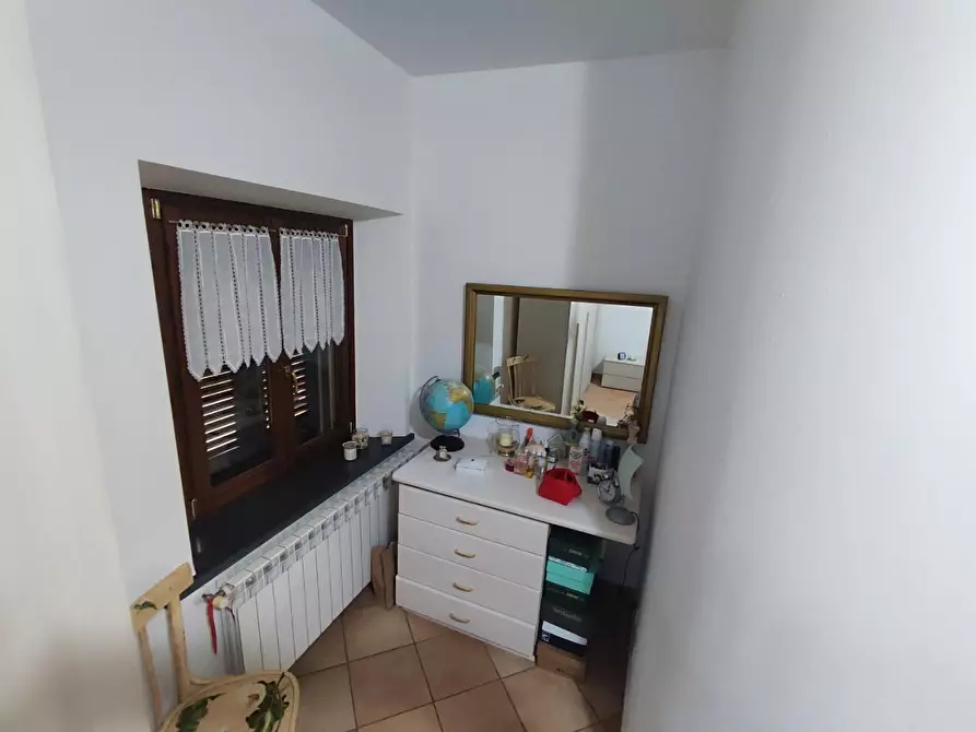 Immagine 9 di Appartamento in vendita  a Peccioli