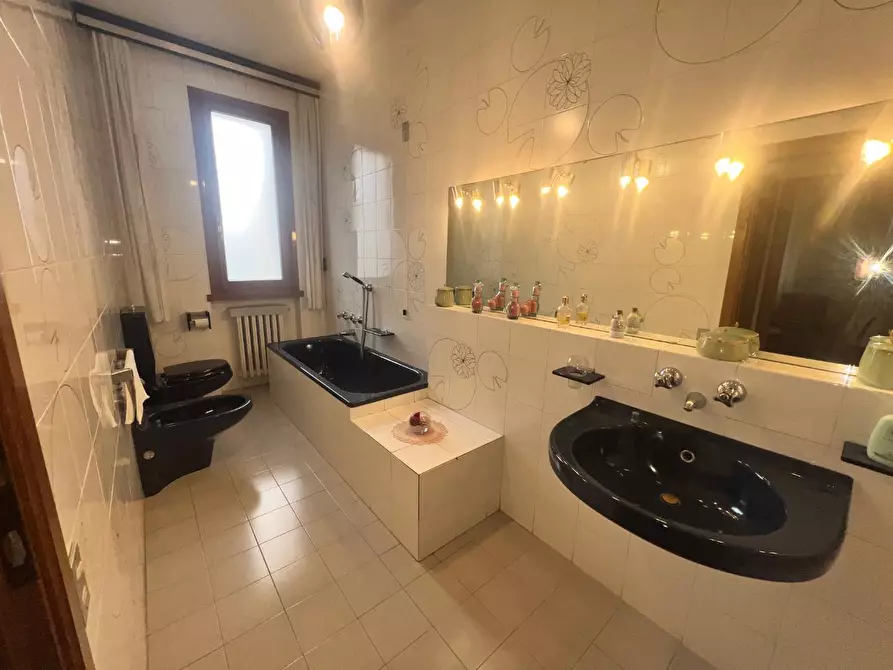 Immagine 23 di Casa bifamiliare in vendita  a Montelupo Fiorentino