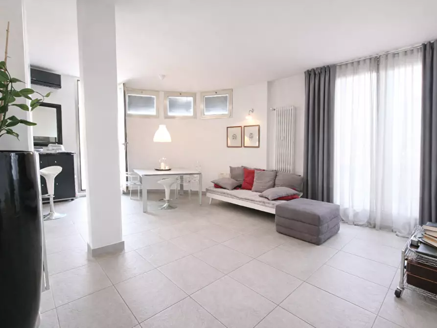 Immagine 1 di Mansarda in vendita  a Pontedera