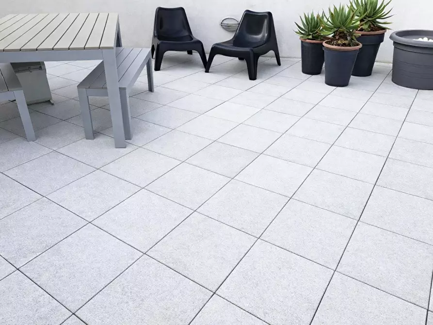 Immagine 18 di Mansarda in vendita  a Pontedera