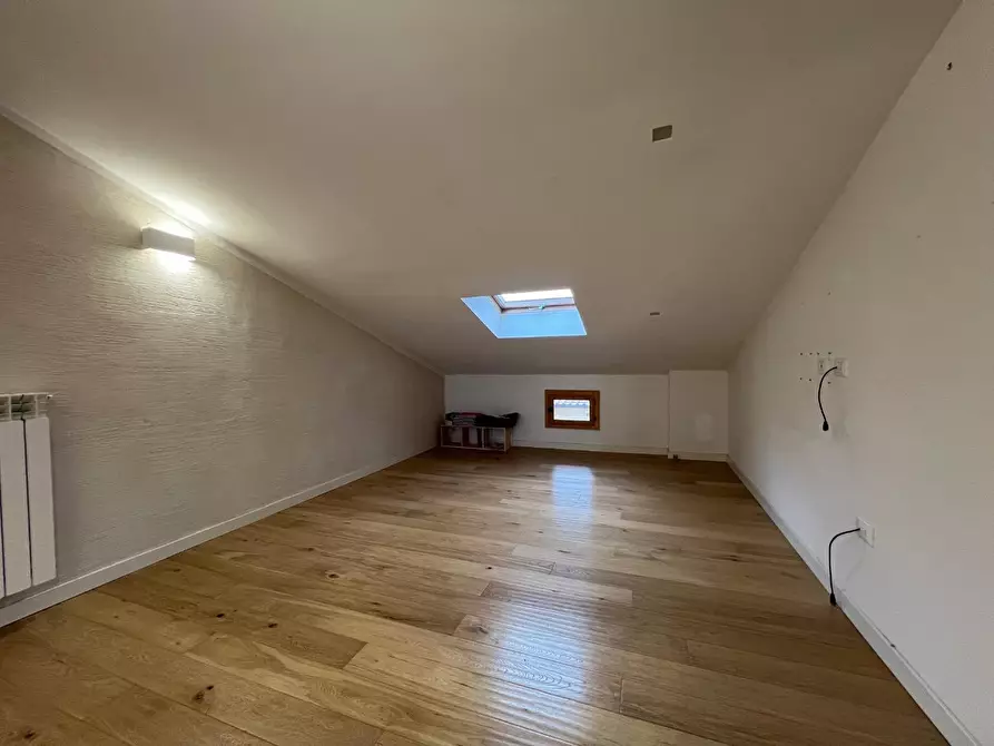 Immagine 9 di Appartamento in vendita  a Fucecchio