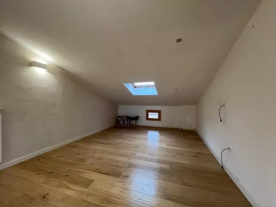 Immagine 10 di Appartamento in vendita  a Fucecchio