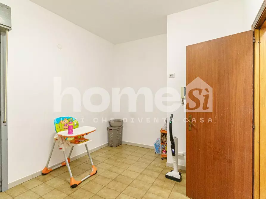 Immagine 13 di Appartamento in vendita  a Sant'agata Li Battiati