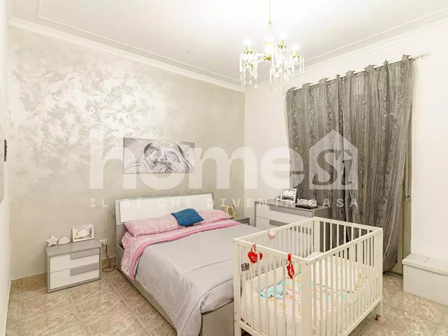 Immagine 19 di Appartamento in vendita  a Sant'agata Li Battiati