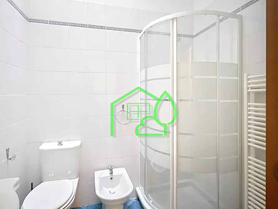 Immagine 3 di Villa in vendita  a Viareggio