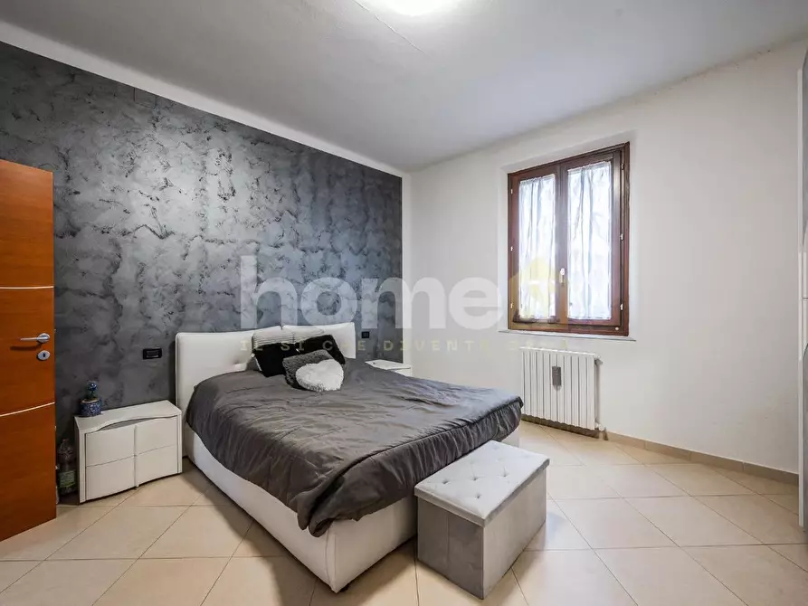 Immagine 14 di Appartamento in vendita  a Novellara