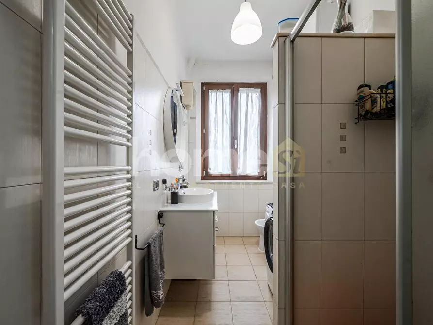 Immagine 9 di Appartamento in vendita  a Novellara