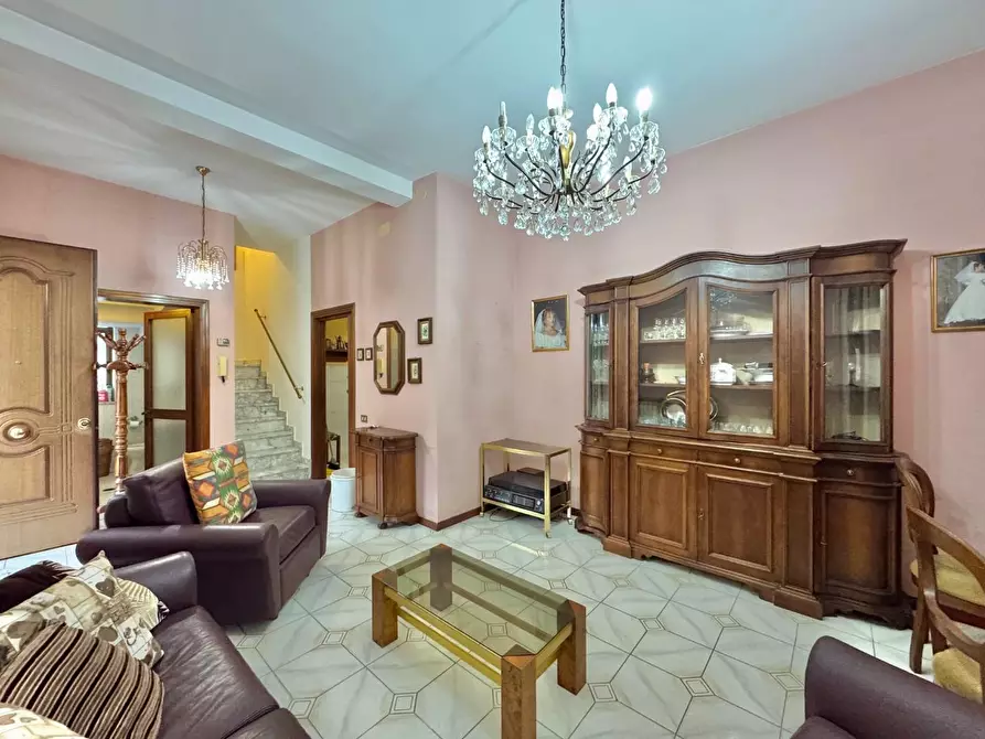 Immagine 19 di Villetta a schiera in vendita  a Viareggio