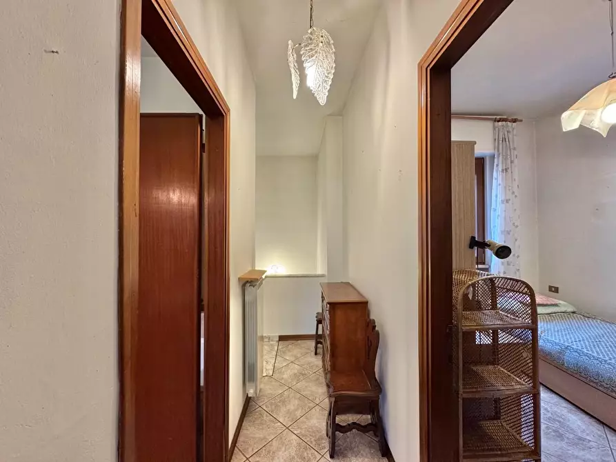 Immagine 39 di Villetta a schiera in vendita  a Viareggio