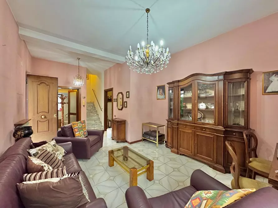 Immagine 23 di Villetta a schiera in vendita  a Viareggio