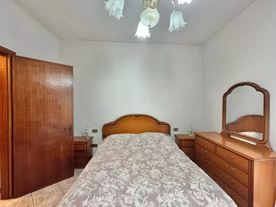 Immagine 37 di Villetta a schiera in vendita  a Viareggio