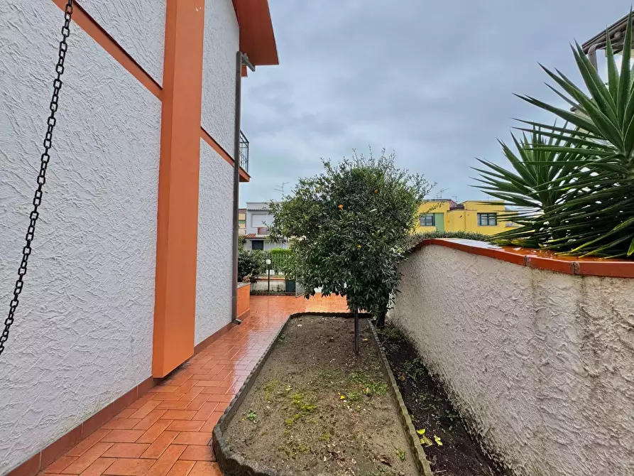 Immagine 6 di Villetta a schiera in vendita  a Viareggio